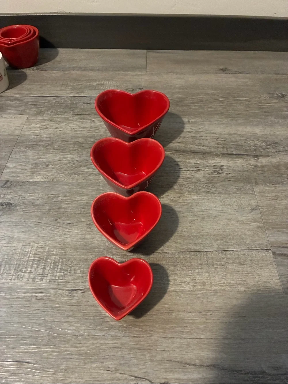 Rae Dunn XO measuring cups